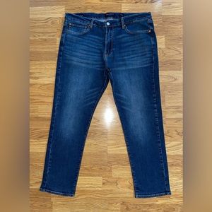 Lucky Brand Men’s 410 Athletic Slim Size 38x30 Medium Blue Great Condition